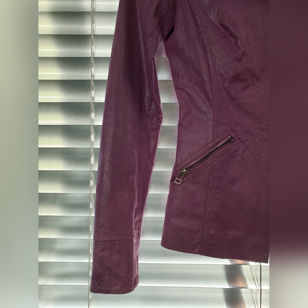 Danier Leather Jacket - Picture 8 of 16